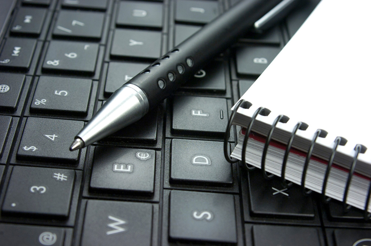 Kontakt&shy;formular bei AZ Haustechnik GmbH in Kassel